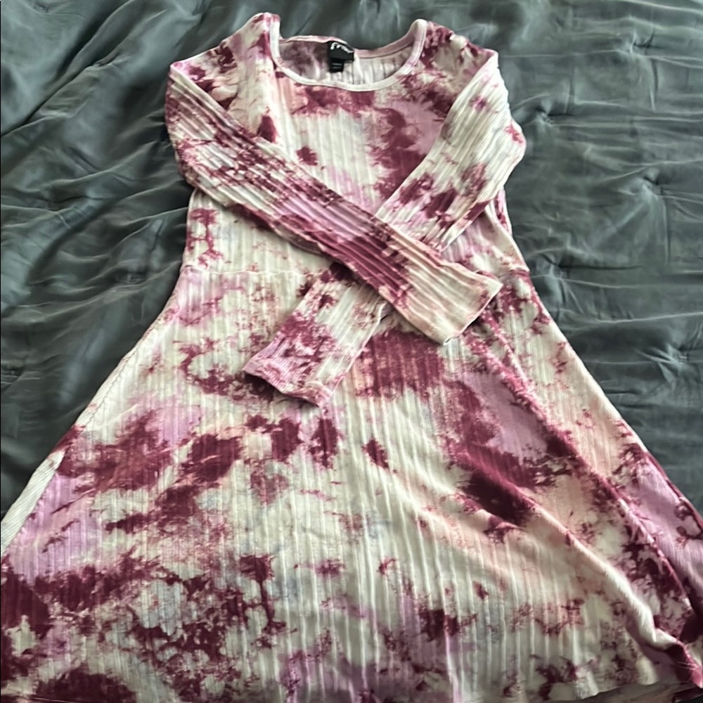 Art Class girls size large (10/12) Tie-Dye Long Sleeve A-line ribbed dress